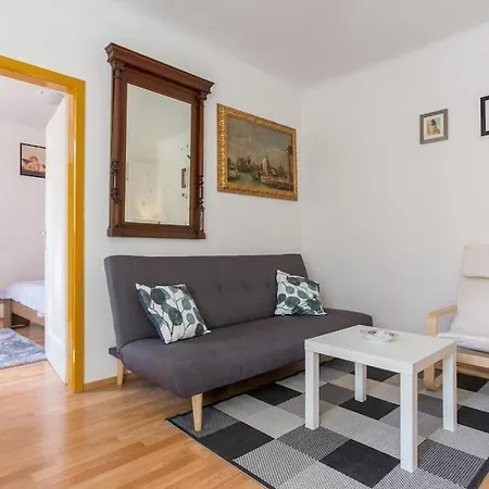 Sogaro Apartment
